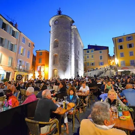 Superbe Logement Avec Jardin Privatif * Hyères